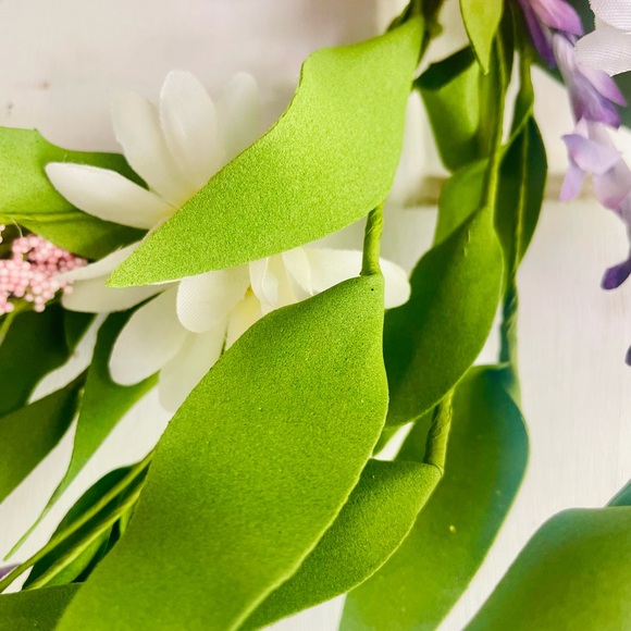 *Spring Festival Flower & Herb Candle Ring - Picture 3 of 12